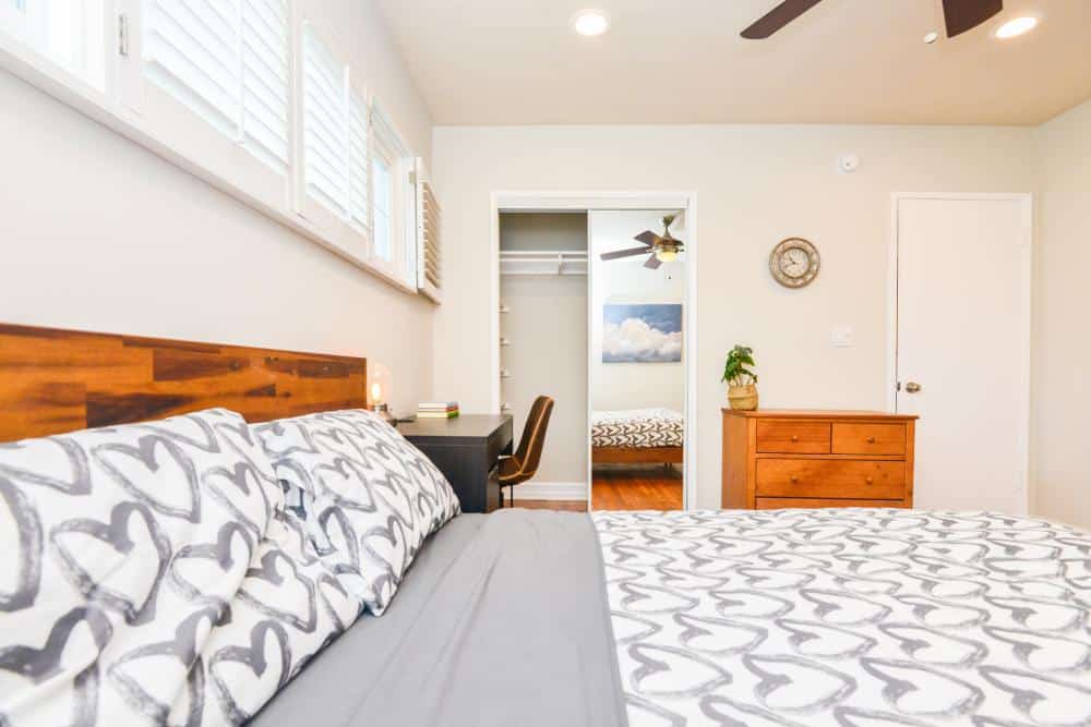 Affordable Private Room in Beverly Hills