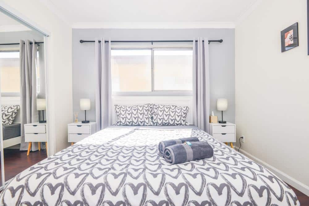 Affordable Private Room in Culver City area