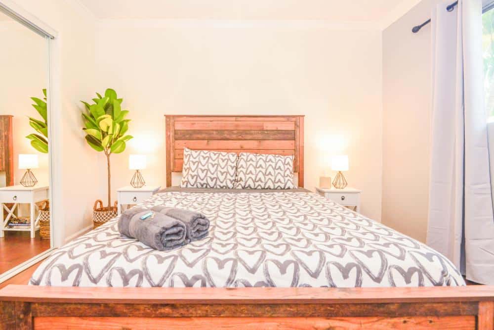 Affordable Private Room in Culver City area