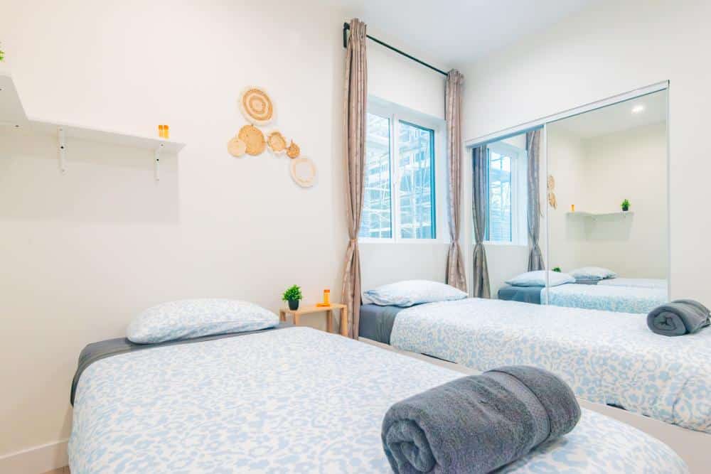 Affordable Clean Shared Room (Female) in Mid-City