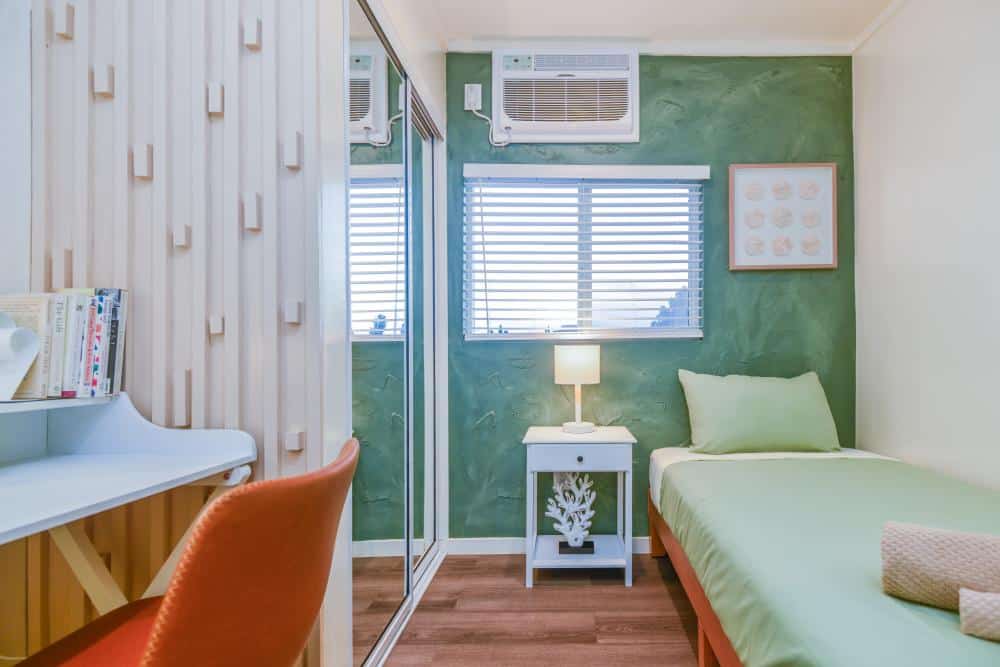 Affordable Private Room in Hollywood