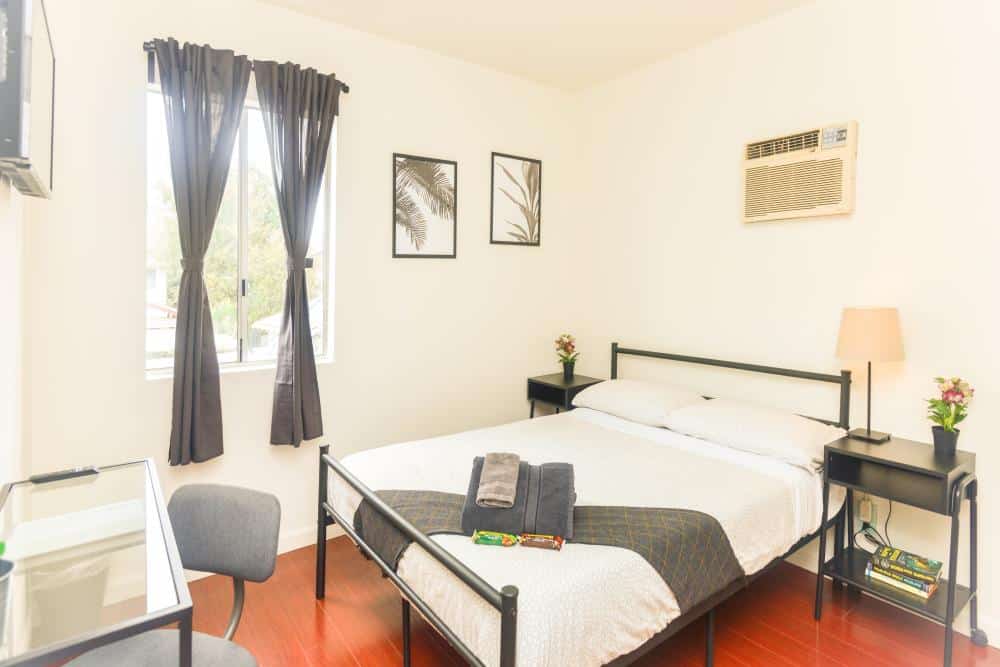 Affordable Private Room in East Hollywood